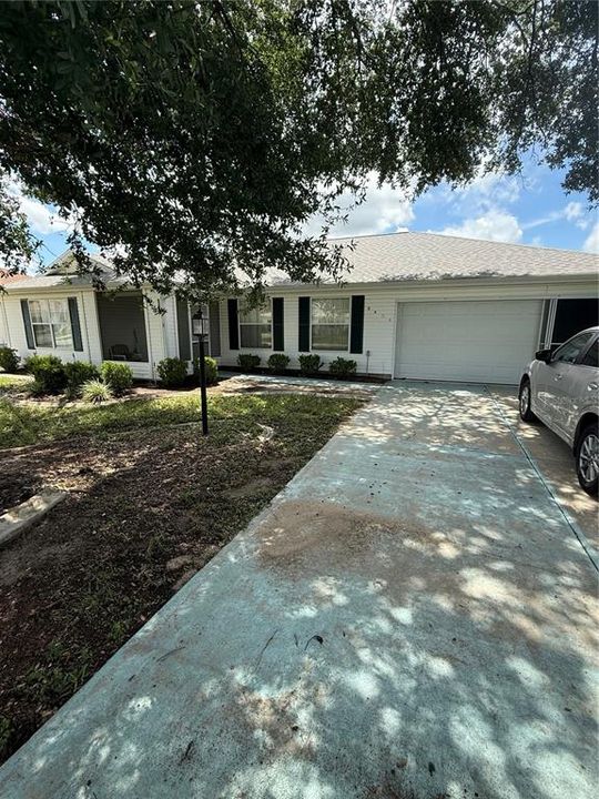 最近售出: $105,000 (2 贝兹, 2 浴室, 1651 平方英尺)