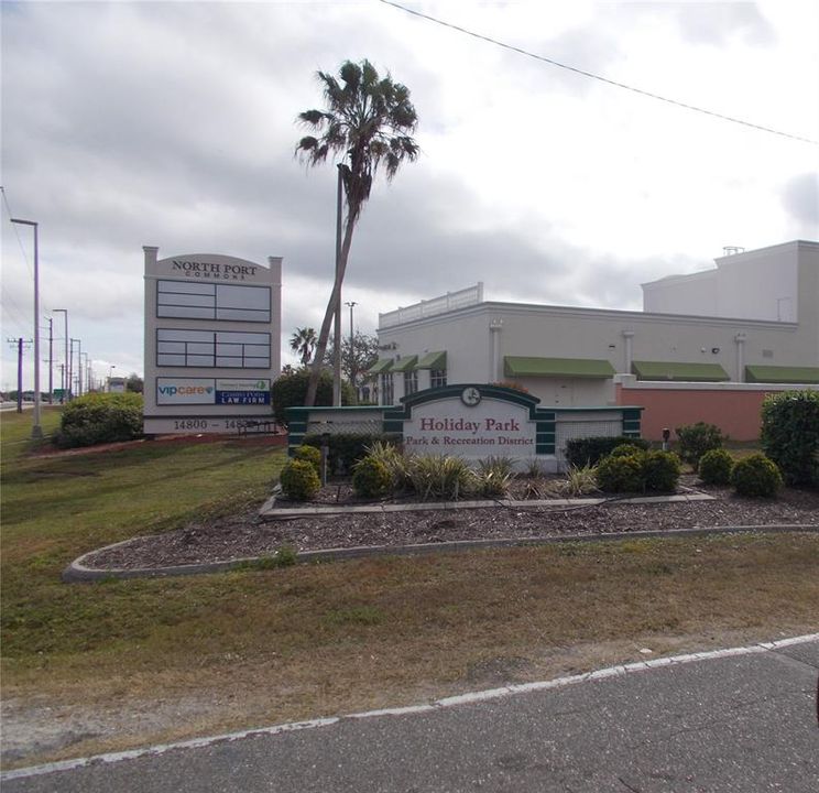 For Sale: $7,000 (0.11 acres)