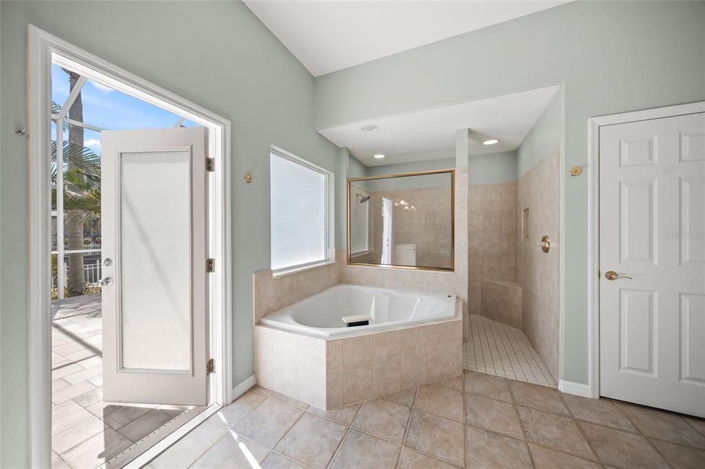 待售: $1,118,000 (4 贝兹, 3 浴室, 3223 平方英尺)