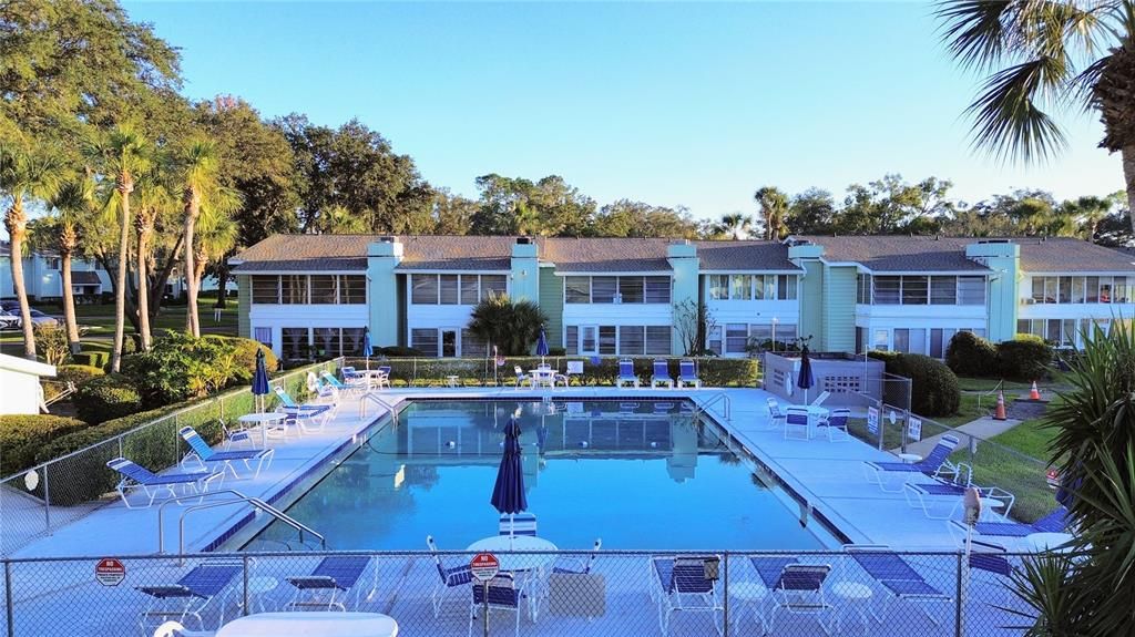 На продажу: $139,900 (2 спален, 1 ванн, 1054 Квадратных фут)