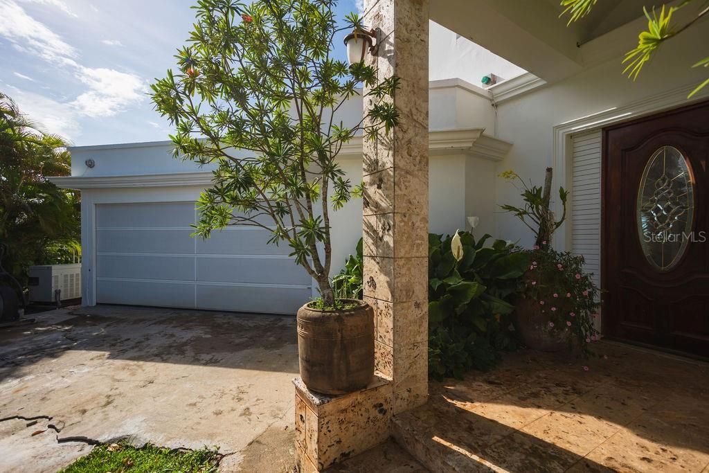 На продажу: $1,600,000 (5 спален, 4 ванн, 3410 Квадратных фут)