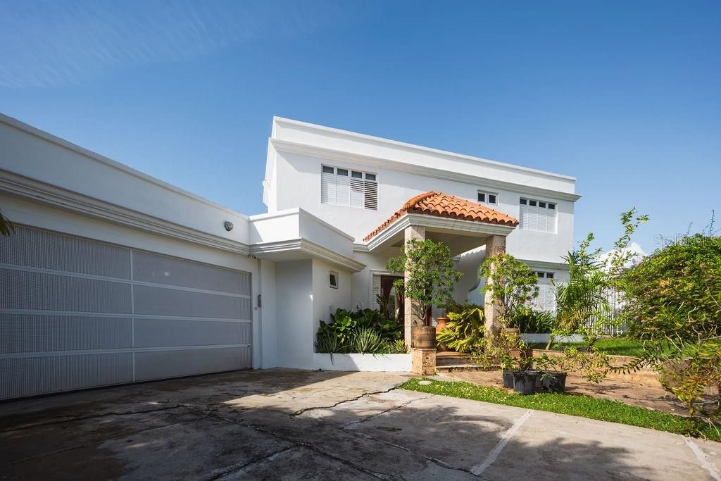 На продажу: $1,600,000 (5 спален, 4 ванн, 3410 Квадратных фут)