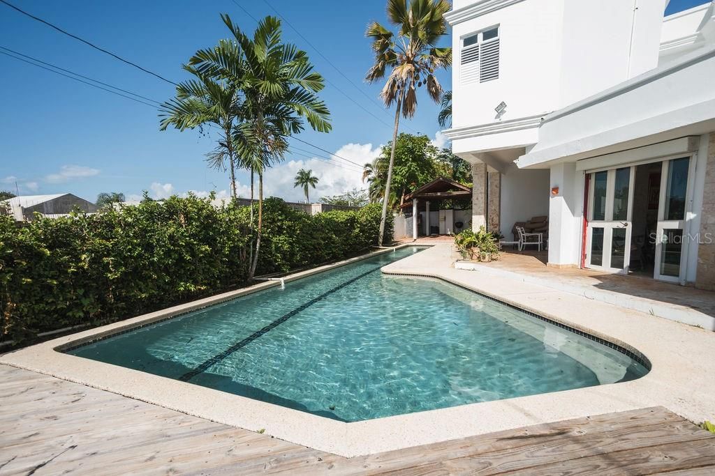 На продажу: $1,600,000 (5 спален, 4 ванн, 3410 Квадратных фут)