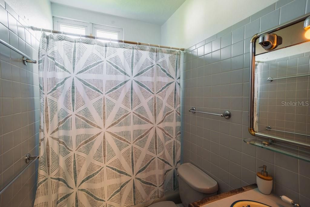 На продажу: $1,600,000 (5 спален, 4 ванн, 3410 Квадратных фут)