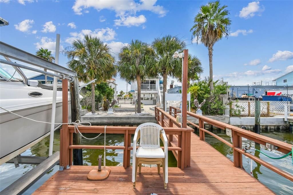 For Sale: $1,199,000 (3 beds, 2 baths, 2310 Square Feet)