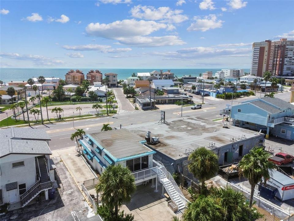 For Sale: $1,199,000 (3 beds, 2 baths, 2310 Square Feet)