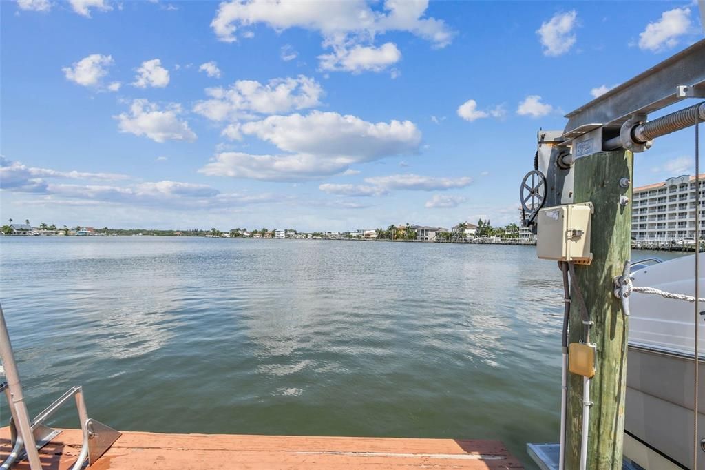 For Sale: $1,199,000 (3 beds, 2 baths, 2310 Square Feet)