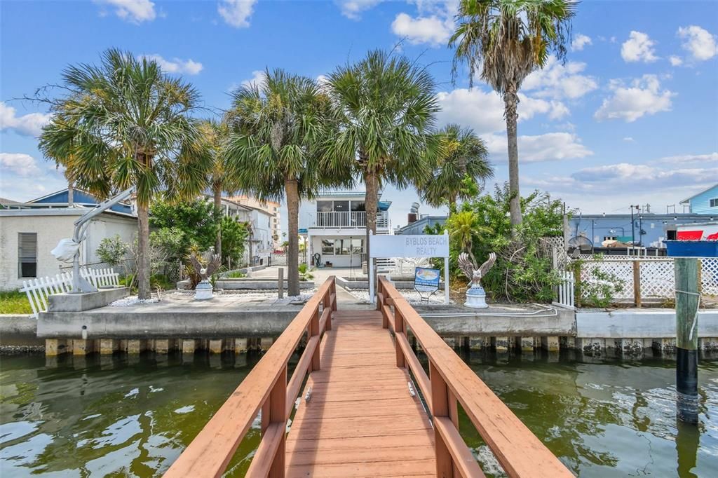 For Sale: $1,199,000 (3 beds, 2 baths, 2310 Square Feet)