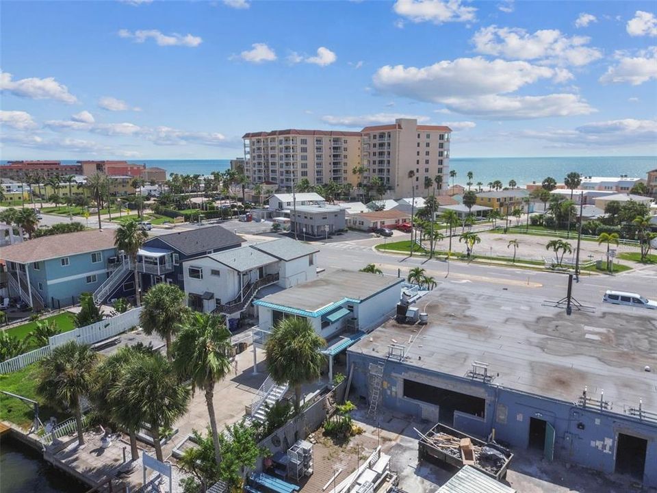 For Sale: $1,199,000 (3 beds, 2 baths, 2310 Square Feet)