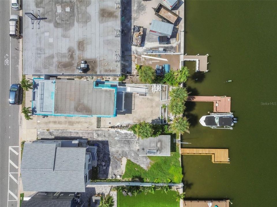 For Sale: $1,199,000 (3 beds, 2 baths, 2310 Square Feet)