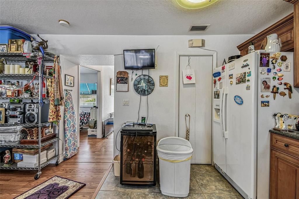 For Sale: $1,199,000 (3 beds, 2 baths, 2310 Square Feet)