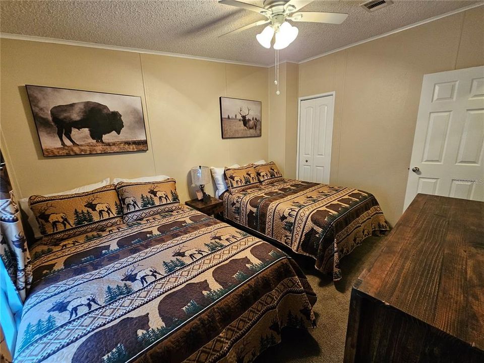 На продажу: $269,900 (3 спален, 2 ванн, 1512 Квадратных фут)