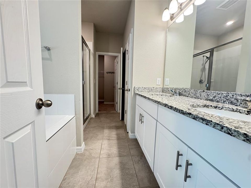 En Venta: $338,000 (3 camas, 2 baños, 1779 Pies cuadrados)