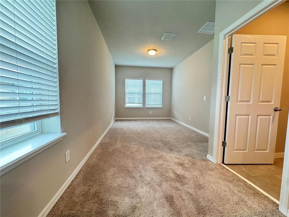 En Venta: $338,000 (3 camas, 2 baños, 1779 Pies cuadrados)