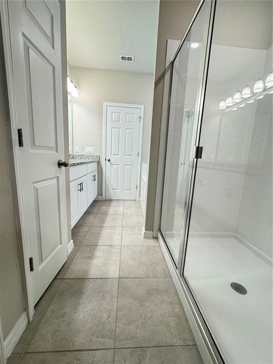 En Venta: $338,000 (3 camas, 2 baños, 1779 Pies cuadrados)