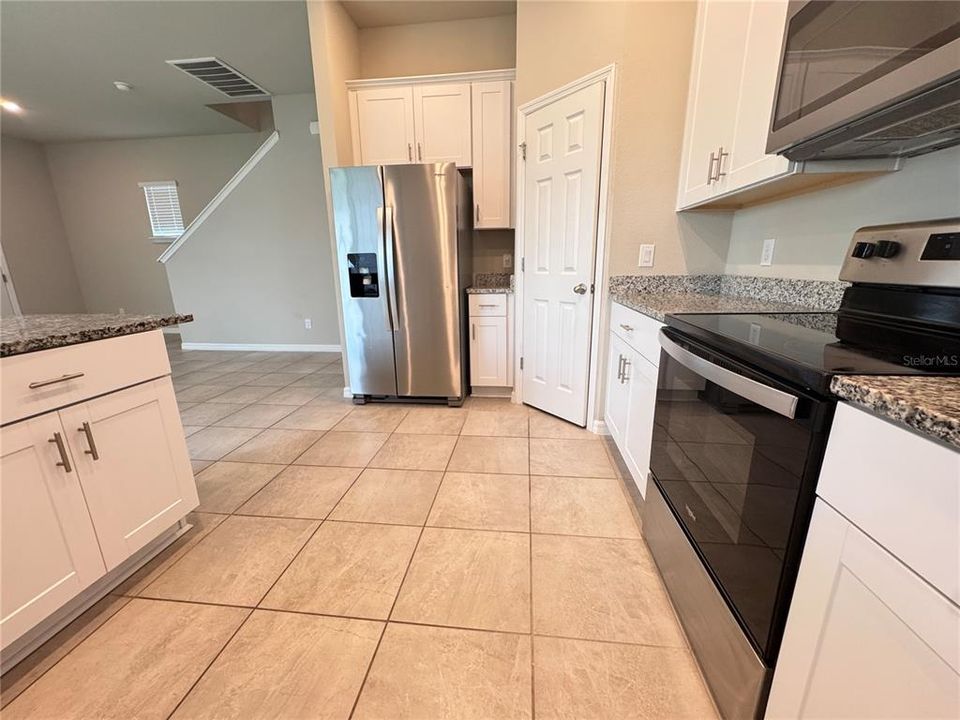 En Venta: $338,000 (3 camas, 2 baños, 1779 Pies cuadrados)