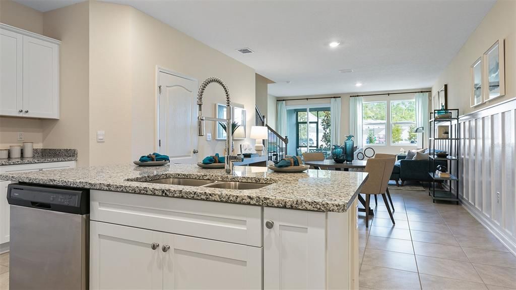 For Sale: $329,990 (2 beds, 2 baths, 1442 Square Feet)