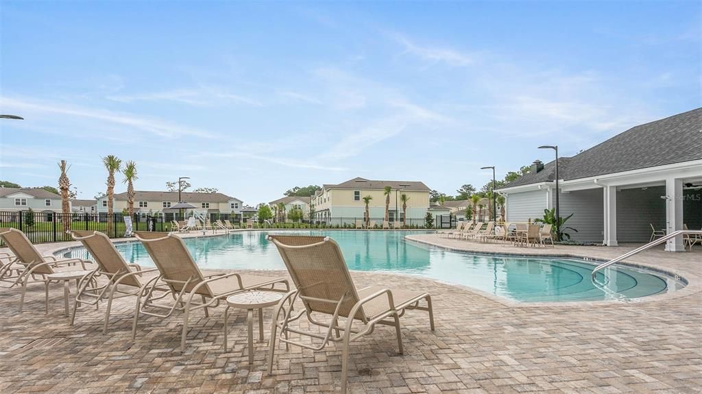 For Sale: $329,990 (2 beds, 2 baths, 1442 Square Feet)