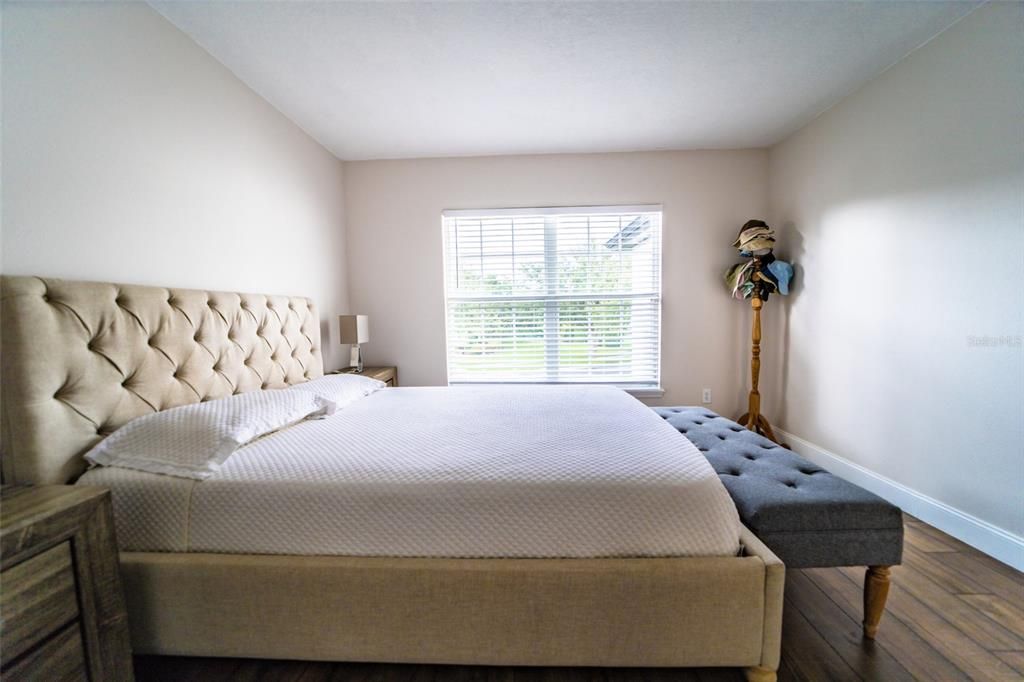 На продажу: $1,999,000 (5 спален, 3 ванн, 4130 Квадратных фут)