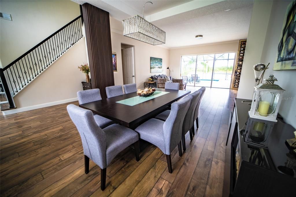 На продажу: $1,999,000 (5 спален, 3 ванн, 4130 Квадратных фут)