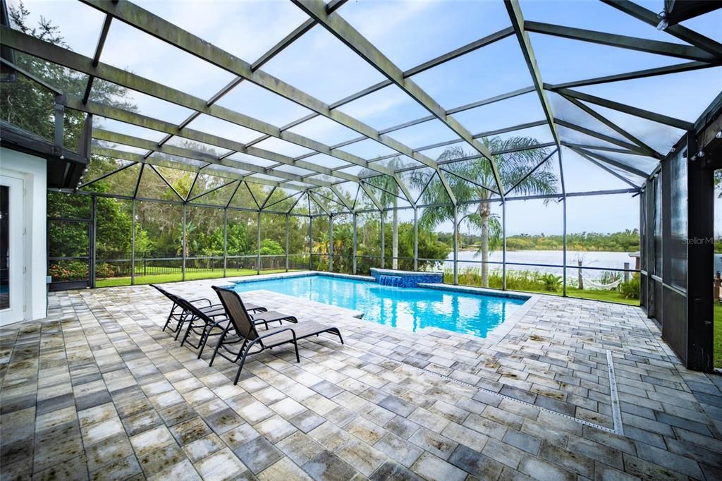 На продажу: $1,999,000 (5 спален, 3 ванн, 4130 Квадратных фут)