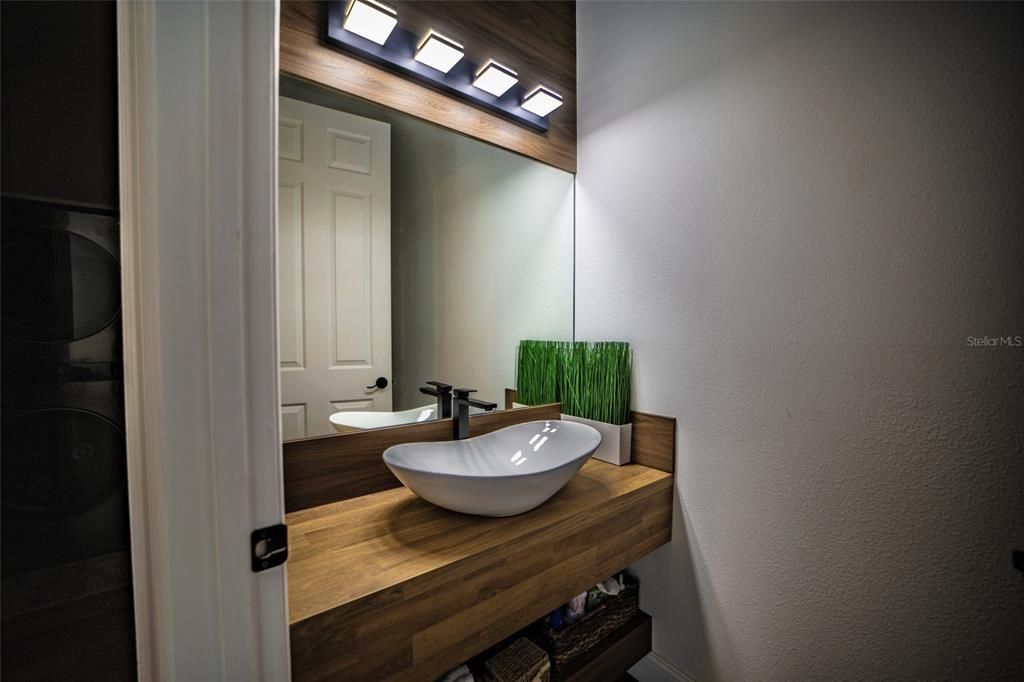 На продажу: $1,999,000 (5 спален, 3 ванн, 4130 Квадратных фут)