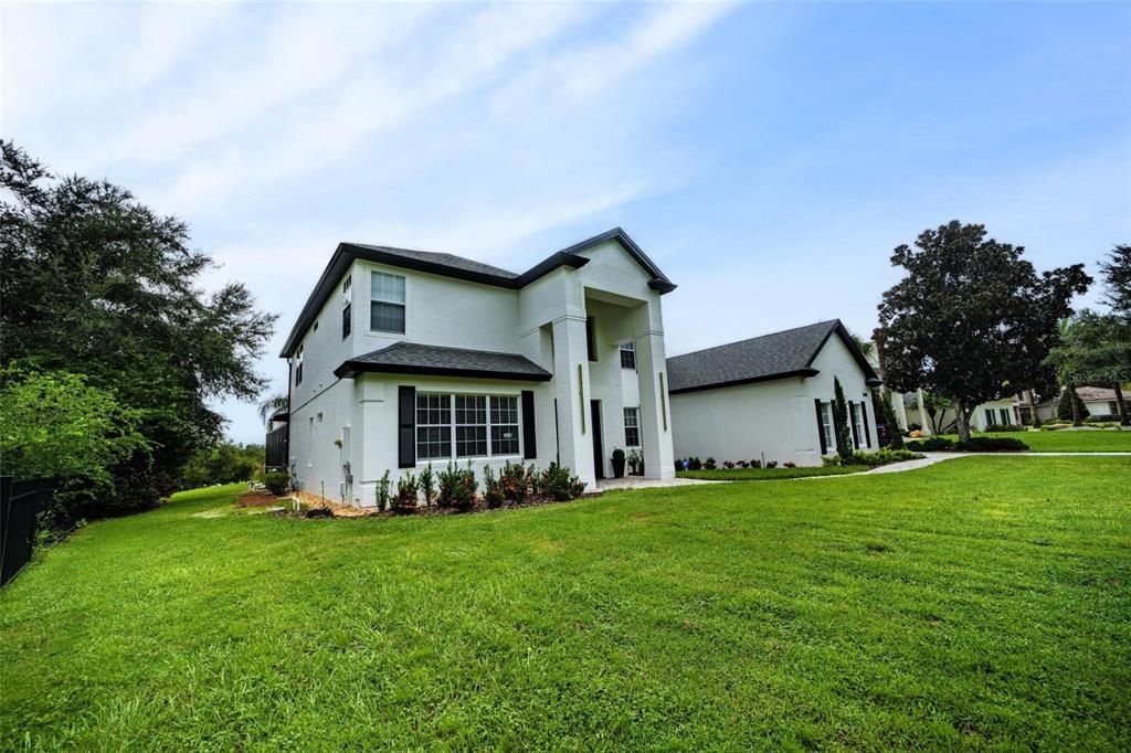 На продажу: $1,999,000 (5 спален, 3 ванн, 4130 Квадратных фут)