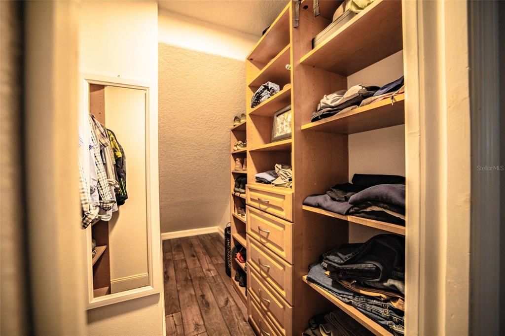 На продажу: $1,999,000 (5 спален, 3 ванн, 4130 Квадратных фут)