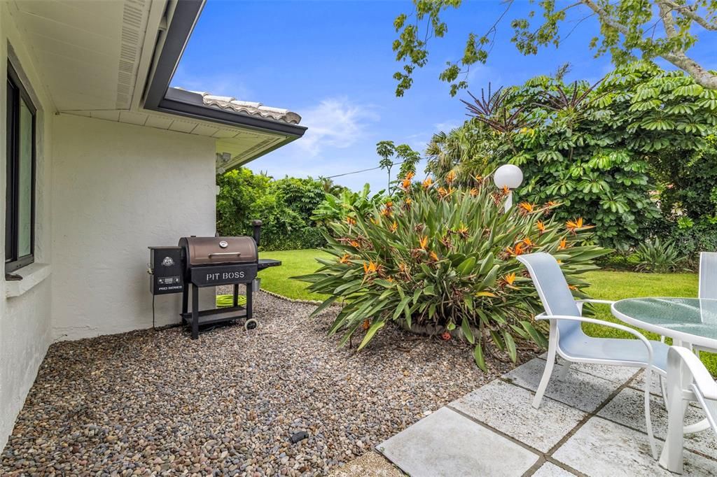 Activo con contrato: $494,900 (3 camas, 2 baños, 1893 Pies cuadrados)