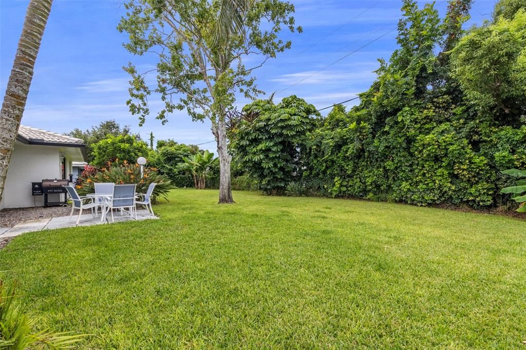 Activo con contrato: $494,900 (3 camas, 2 baños, 1893 Pies cuadrados)