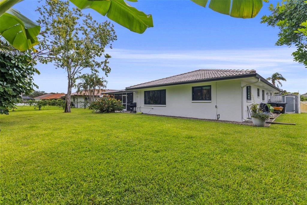 Activo con contrato: $494,900 (3 camas, 2 baños, 1893 Pies cuadrados)