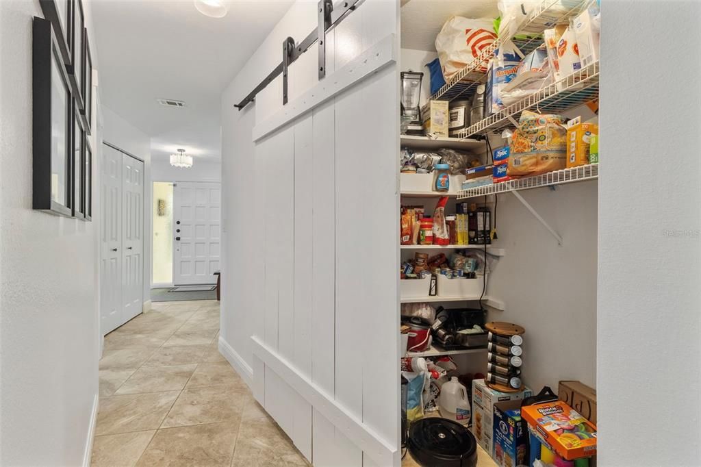 Activo con contrato: $494,900 (3 camas, 2 baños, 1893 Pies cuadrados)