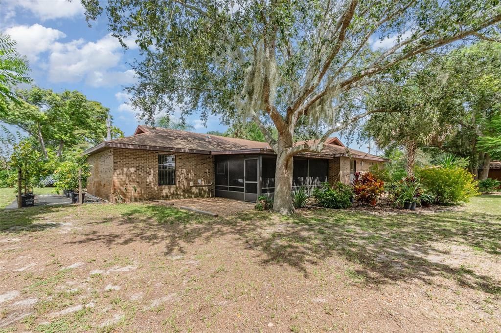 En Venta: $875,000 (3 camas, 2 baños, 1665 Pies cuadrados)