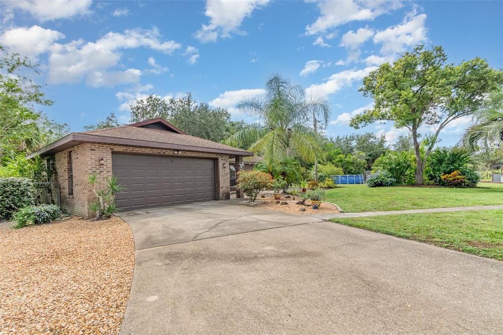 En Venta: $875,000 (3 camas, 2 baños, 1665 Pies cuadrados)