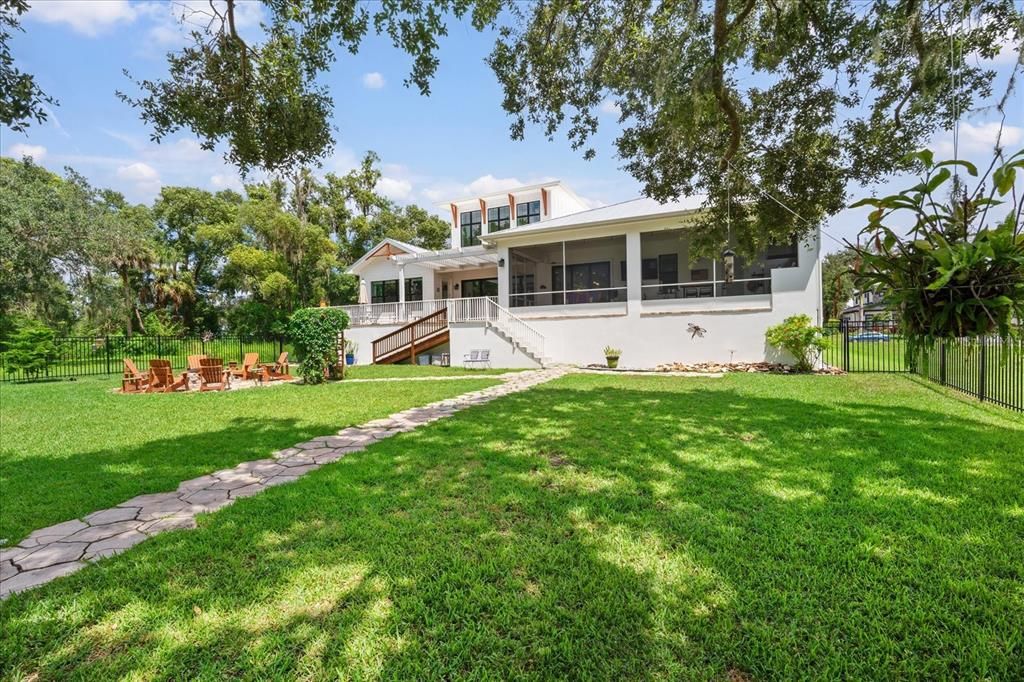 En Venta: $1,775,000 (4 camas, 3 baños, 4087 Pies cuadrados)