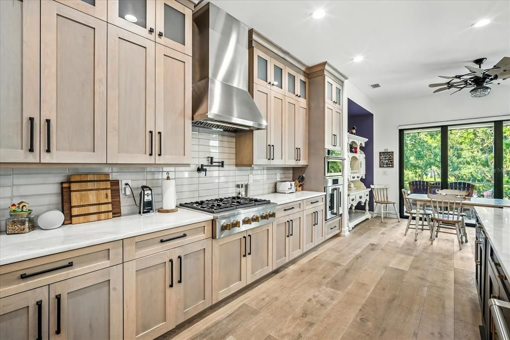 En Venta: $1,775,000 (4 camas, 3 baños, 4087 Pies cuadrados)