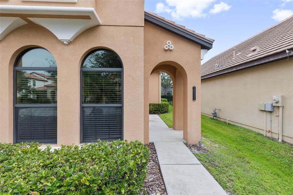 En Venta: $699,000 (4 camas, 3 baños, 3251 Pies cuadrados)