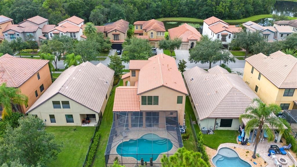 En Venta: $699,000 (4 camas, 3 baños, 3251 Pies cuadrados)