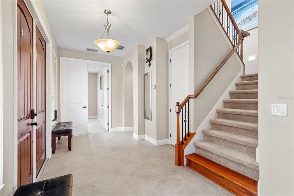 En Venta: $699,000 (4 camas, 3 baños, 3251 Pies cuadrados)