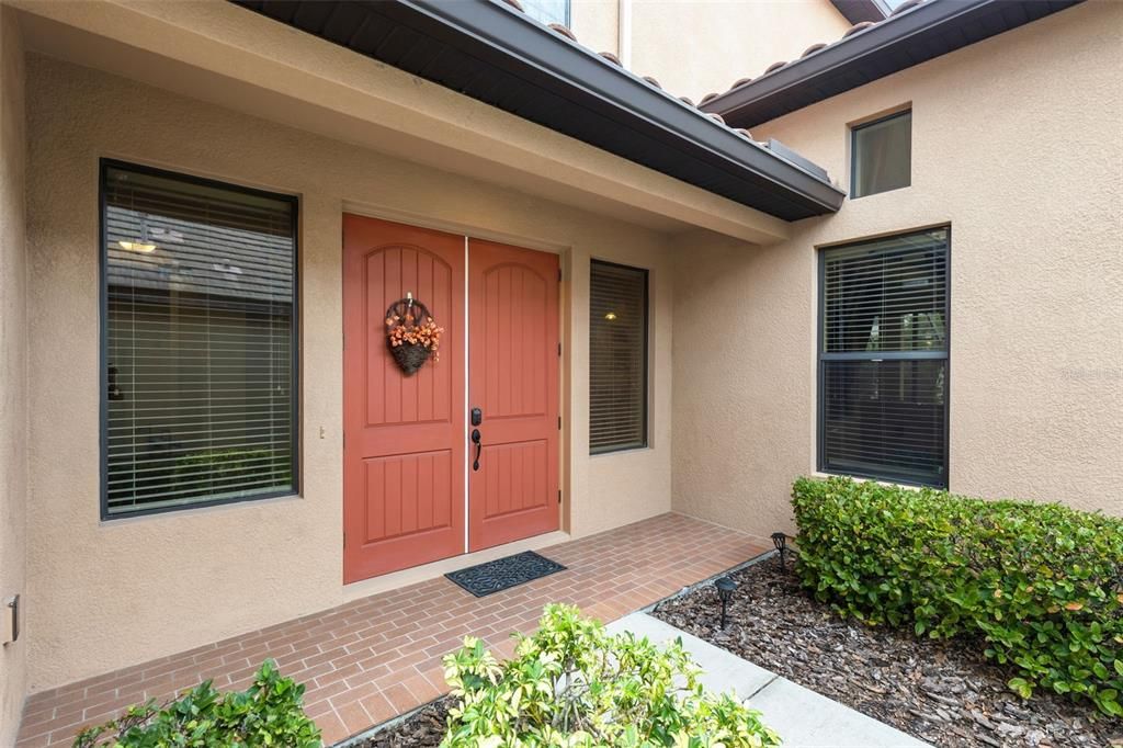 En Venta: $699,000 (4 camas, 3 baños, 3251 Pies cuadrados)