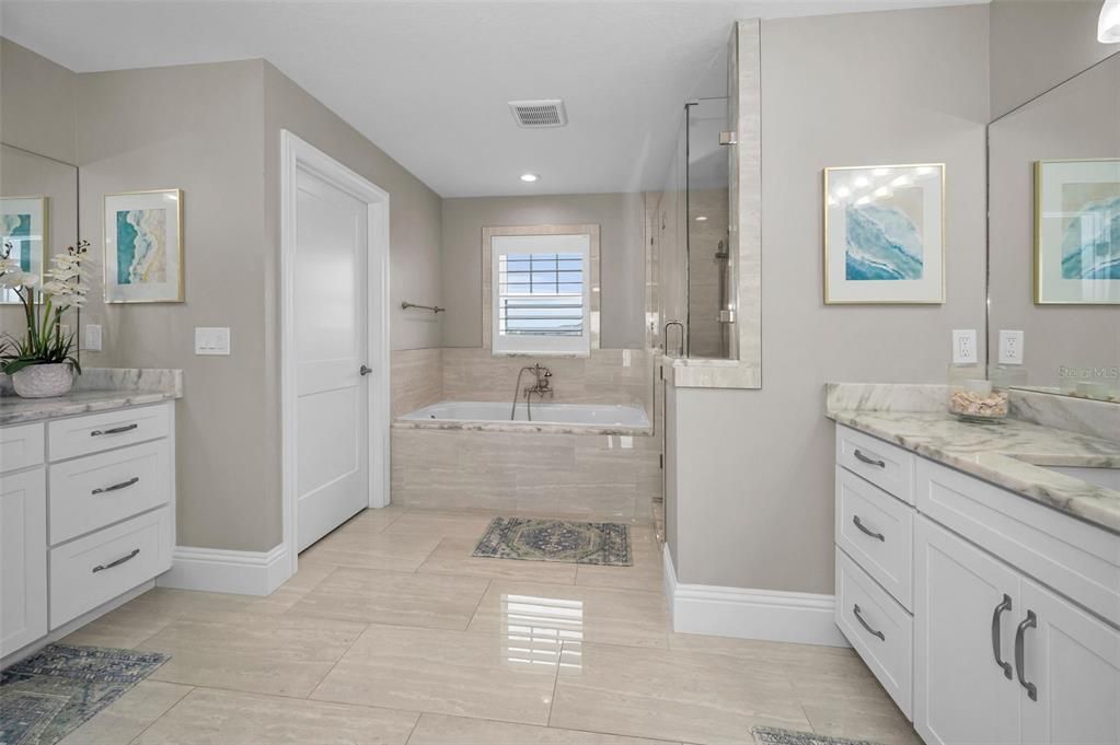 Active With Contract: $2,495,000 (5 beds, 4 baths, 3028 Square Feet)