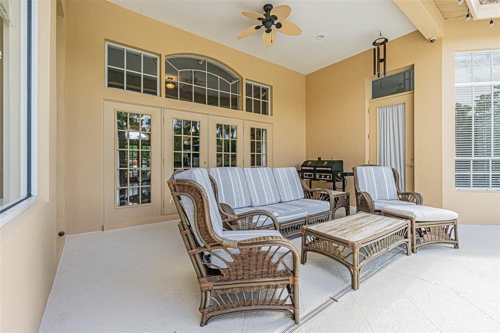 待售: $1,049,000 (5 贝兹, 3 浴室, 3223 平方英尺)