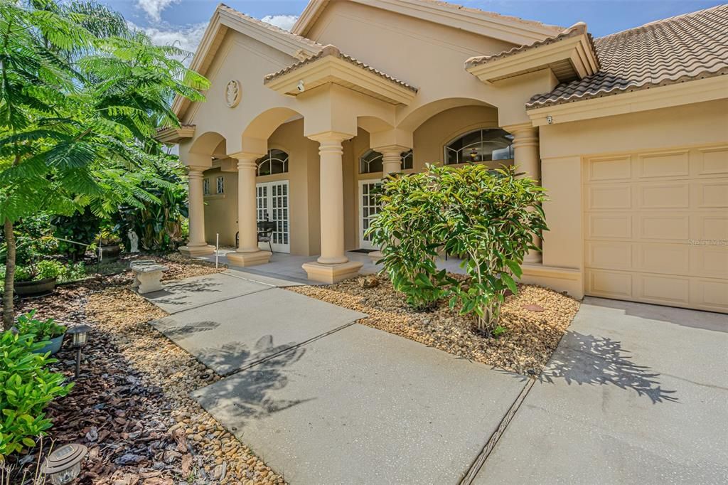 待售: $1,049,000 (5 贝兹, 3 浴室, 3223 平方英尺)