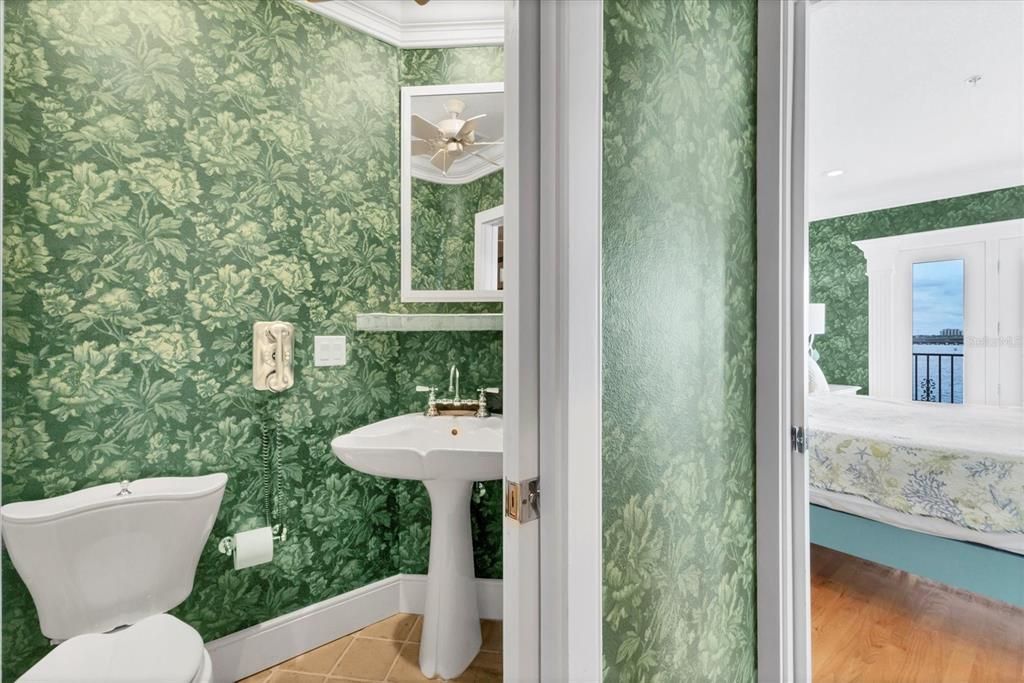 На продажу: $699,000 (3 спален, 3 ванн, 2192 Квадратных фут)