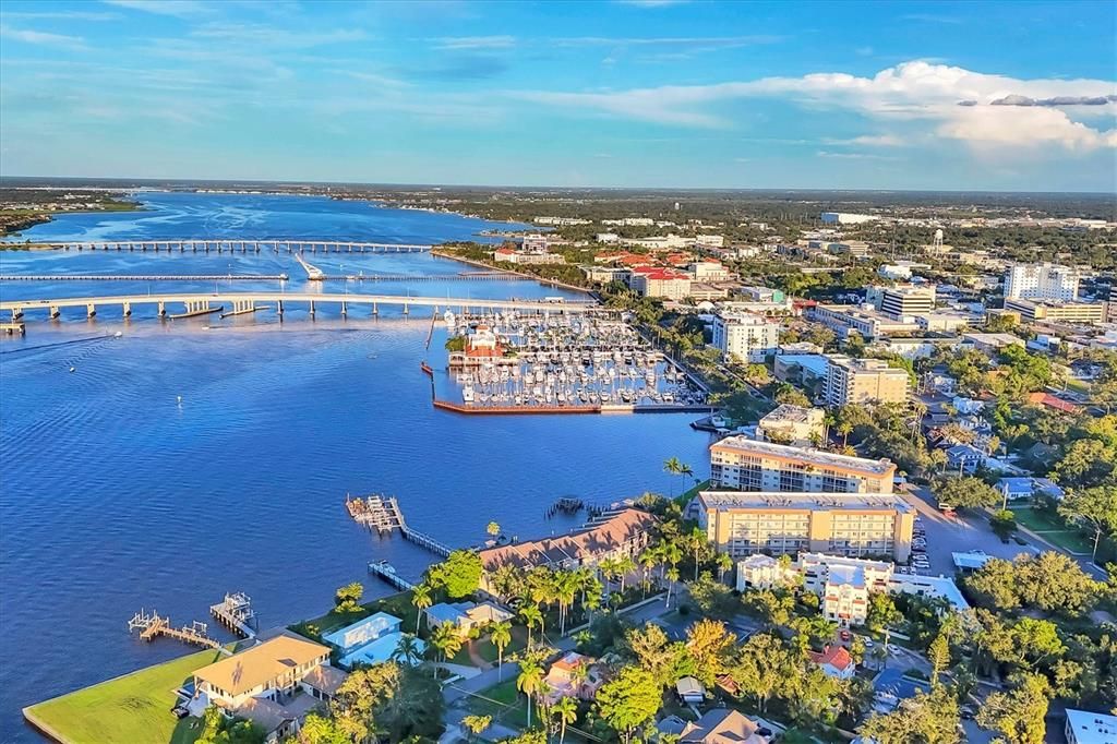 На продажу: $699,000 (3 спален, 3 ванн, 2192 Квадратных фут)