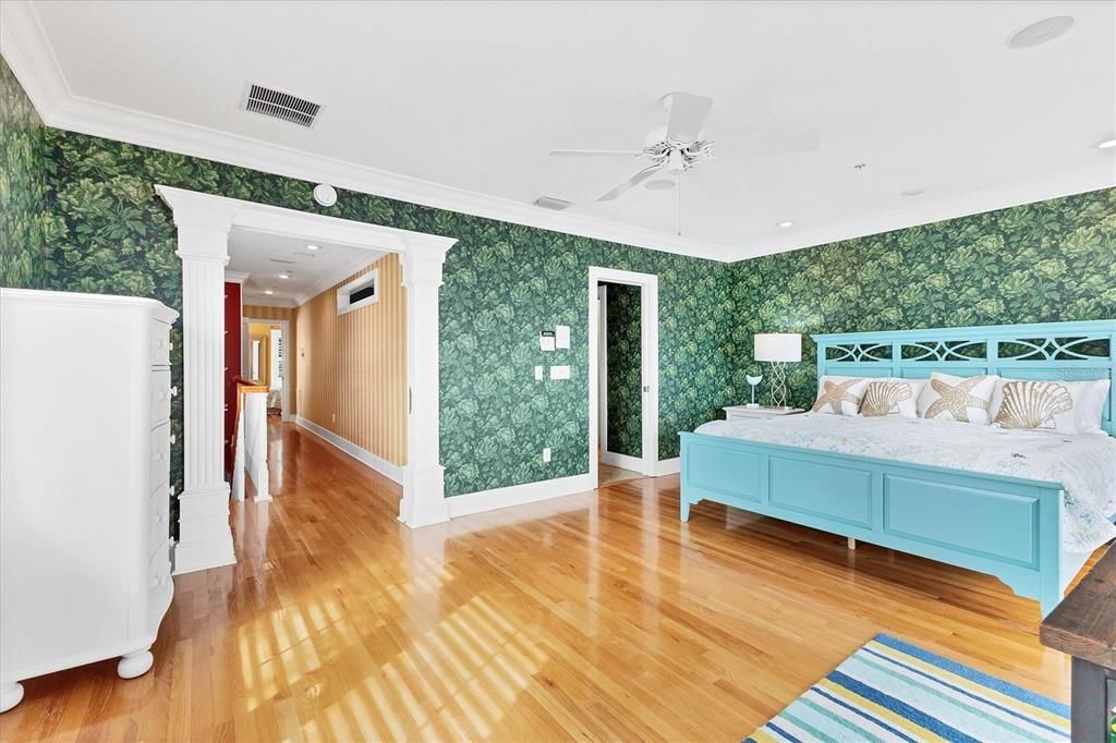 На продажу: $699,000 (3 спален, 3 ванн, 2192 Квадратных фут)