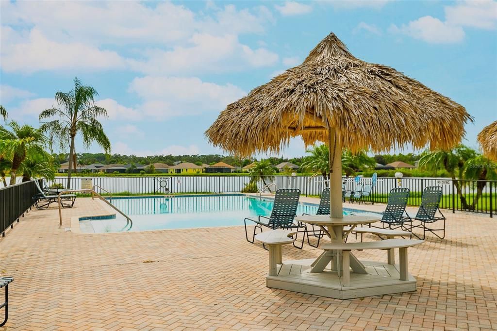 For Sale: $210,000 (2 beds, 2 baths, 1296 Square Feet)