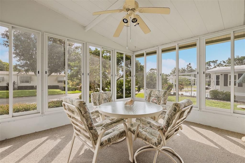 For Sale: $210,000 (2 beds, 2 baths, 1296 Square Feet)