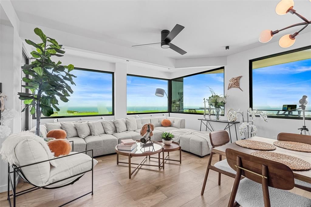 For Sale: $2,925,000 (6 beds, 6 baths, 4300 Square Feet)