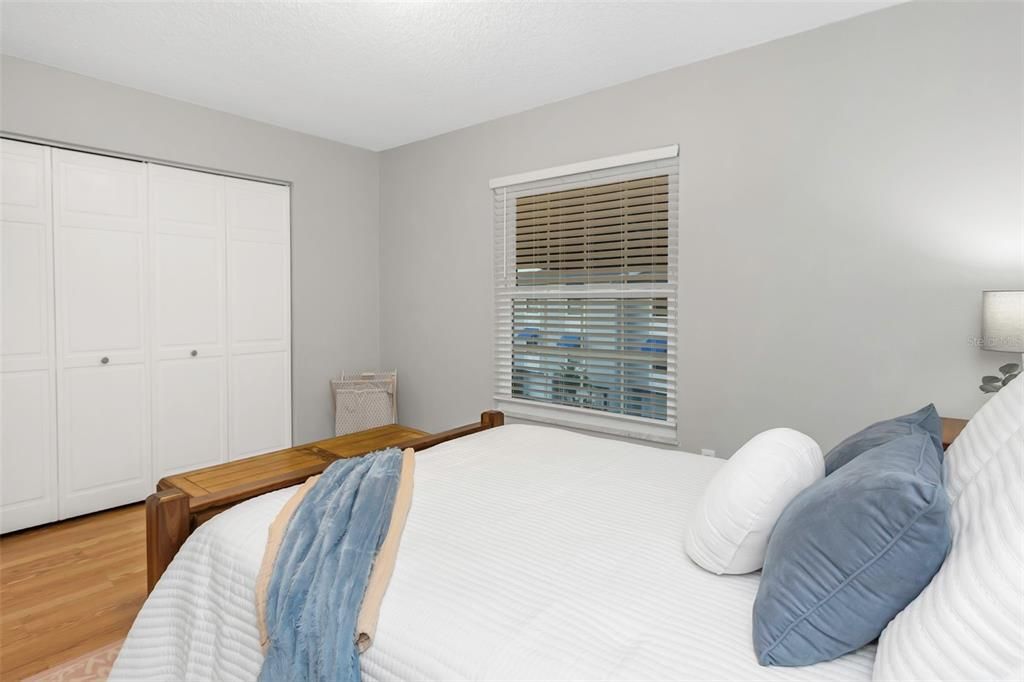 For Sale: $475,000 (2 beds, 2 baths, 1475 Square Feet)